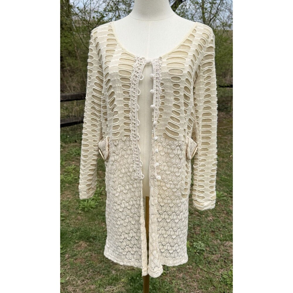 Shimmery Ivory Crochet Duster | Romantic Boho Chic by T. Bleu Festival - Picture 3 of 10